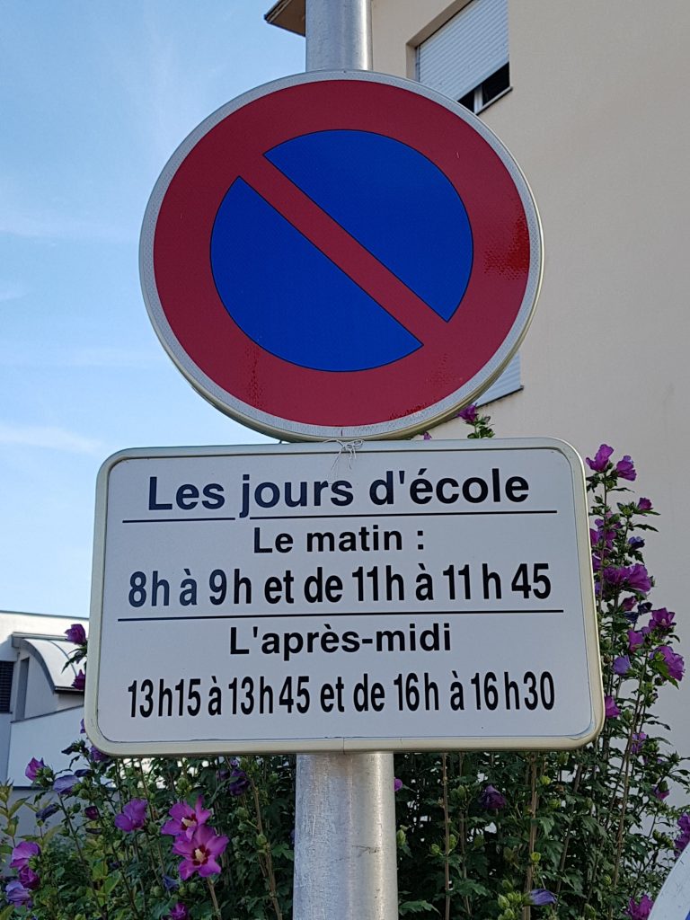 Stationnement Réglémenté | Ecole Maternelle Les Erables à Horbourg-Wihr